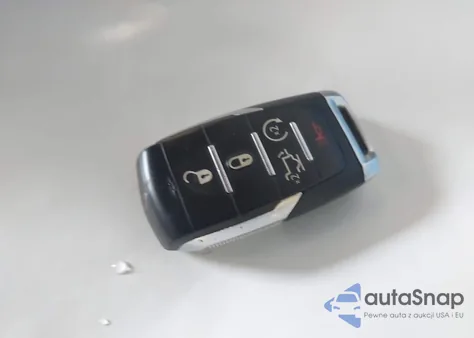 2019 Ram 1500 Laramie 4X4 5'7 Box z USA, uszkodzony, nr VIN 1C6SRFJTXKN610253